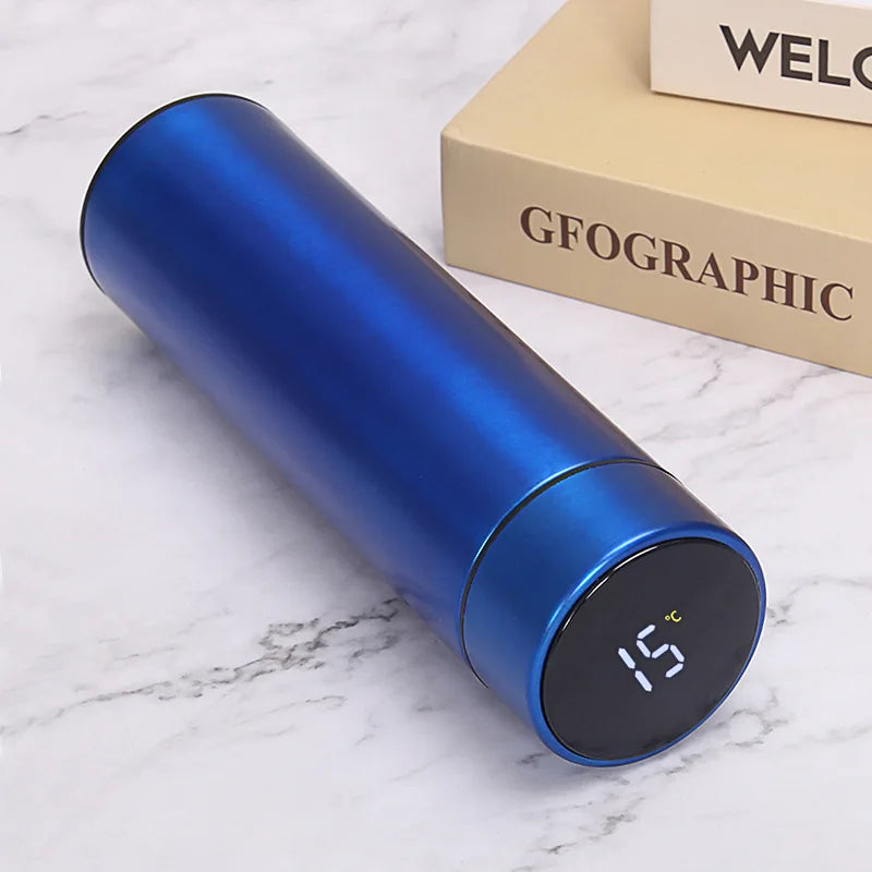 Smart vacuum insulated water bottle with temperature display and stainless steel body