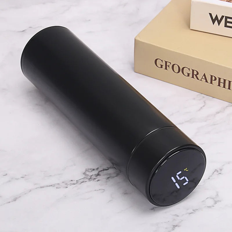Smart vacuum insulated water bottle with temperature display and stainless steel body